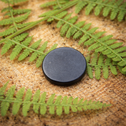 ZenAura – Energiapajzs Sungit Tapasz